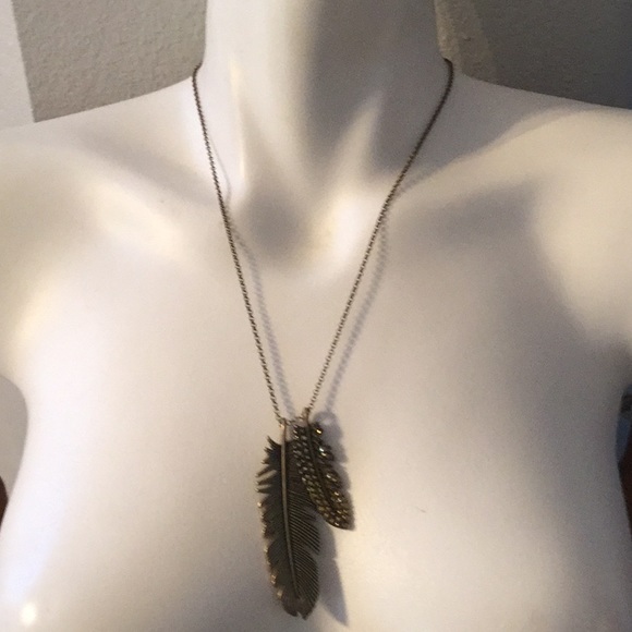 paparazzi Jewelry - Sale All Items Listed $5.00 Now 3 For $10.00 Wow !